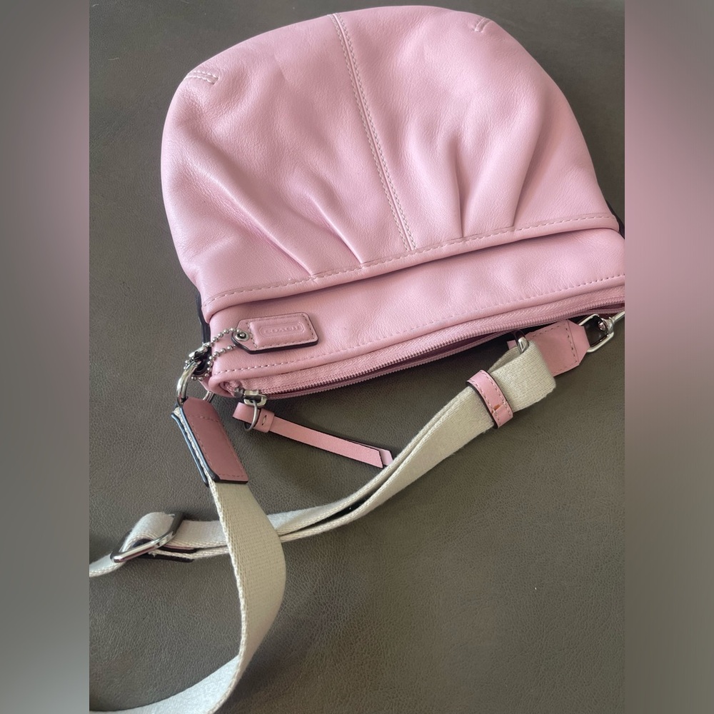 NWT Coach Light Pink Leather Bag crossbody - Picture 8 of 11